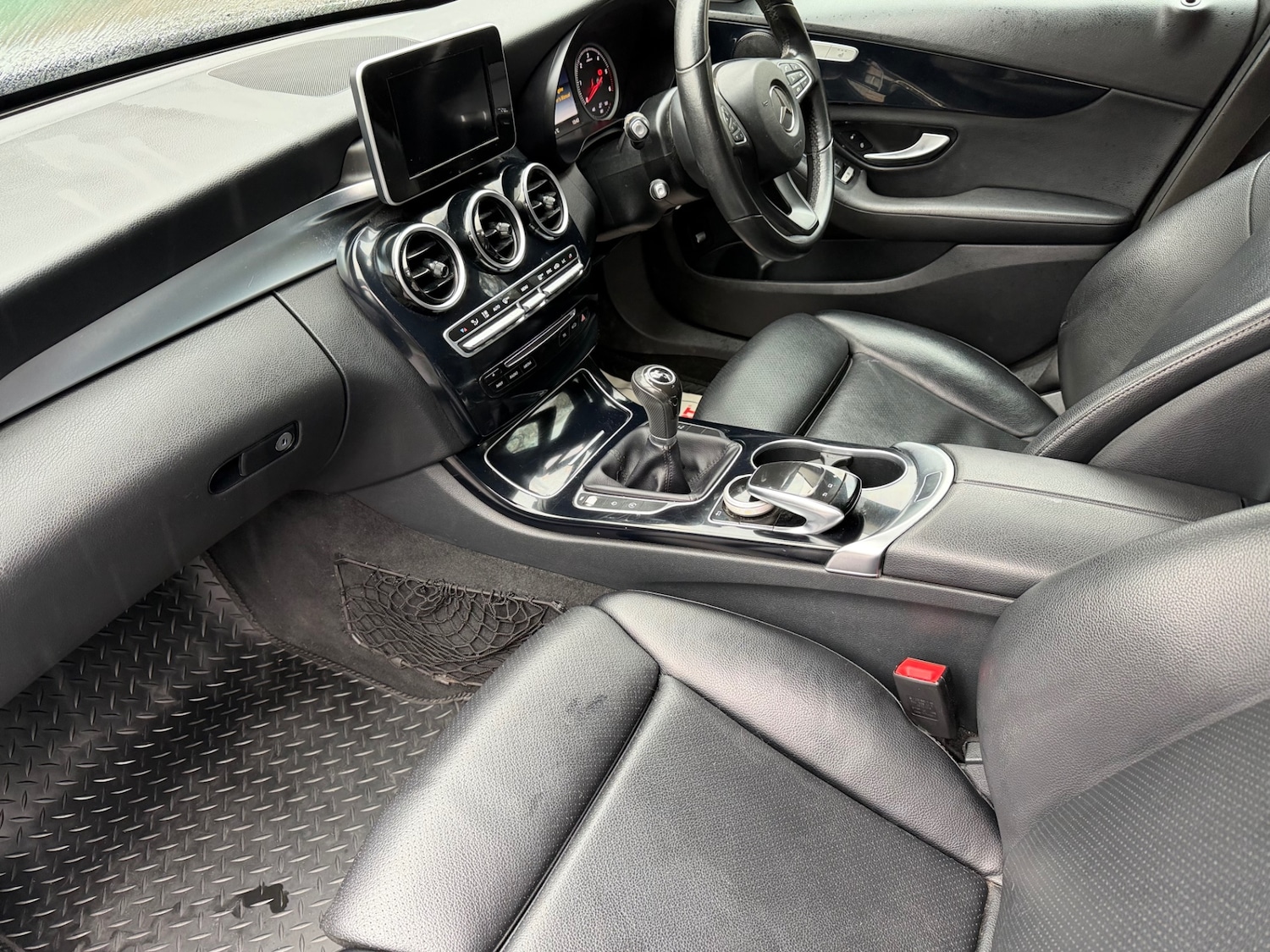 Used Mercedes-Benz C Class 2016 for sale - 77487089: Photo 9