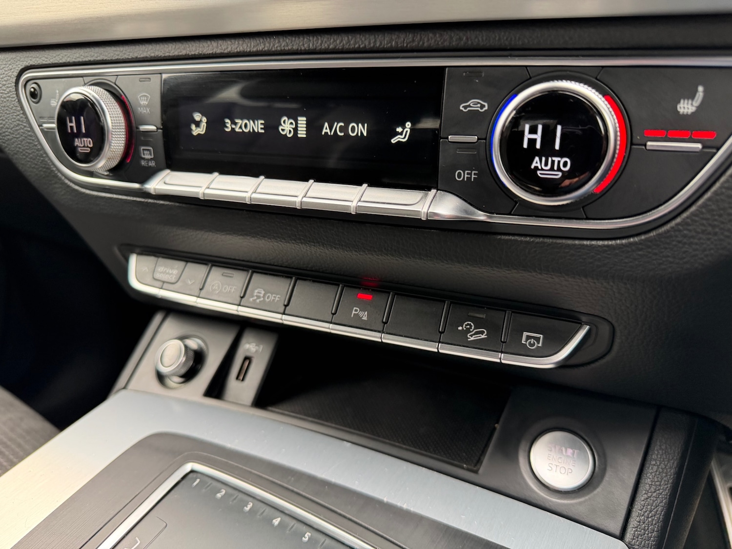 Used Audi Q5 2018 for sale - 77460045: Photo 32