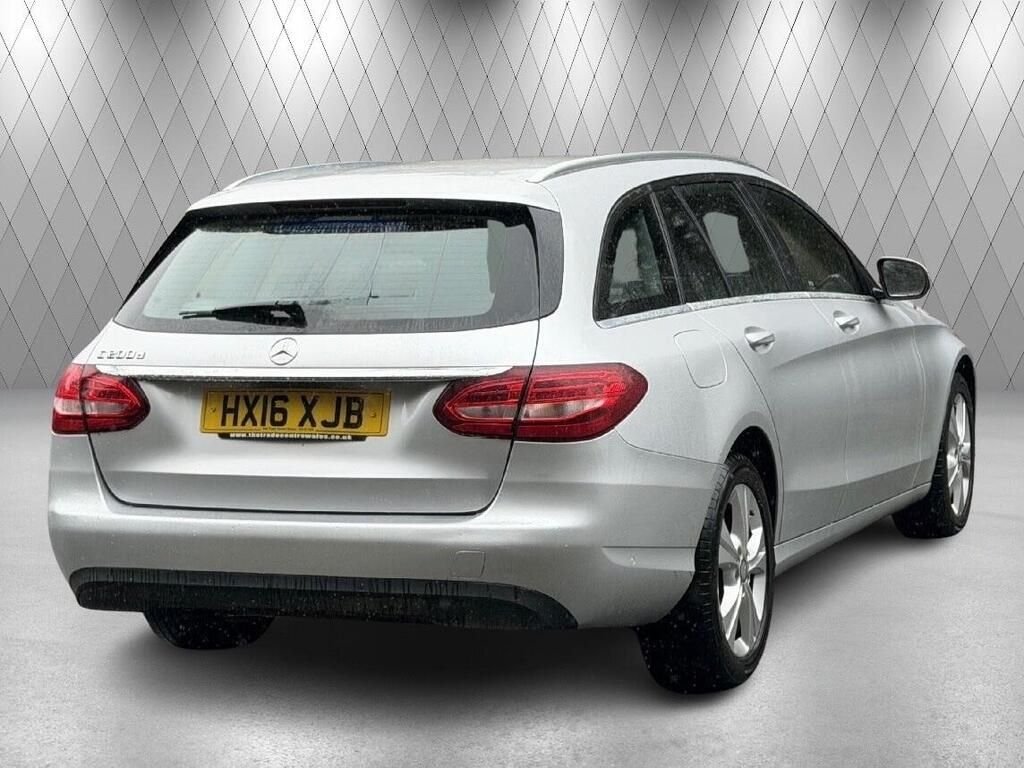 Used Mercedes-Benz C Class 2016 for sale - 77669089: Photo 6