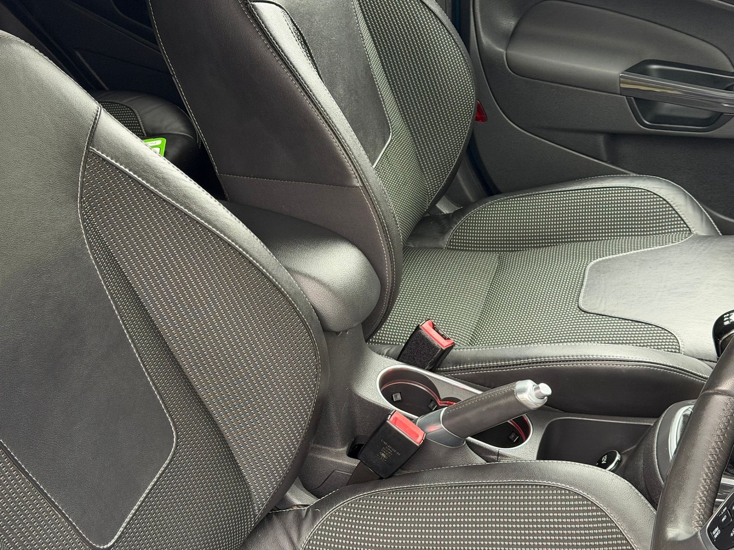 Used Ford Fiesta 2013 for sale - 77618438: Photo 9