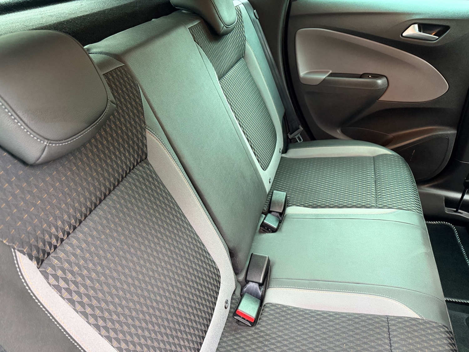 Used Vauxhall Crossland X 2018 for sale - 77462087: Photo 11