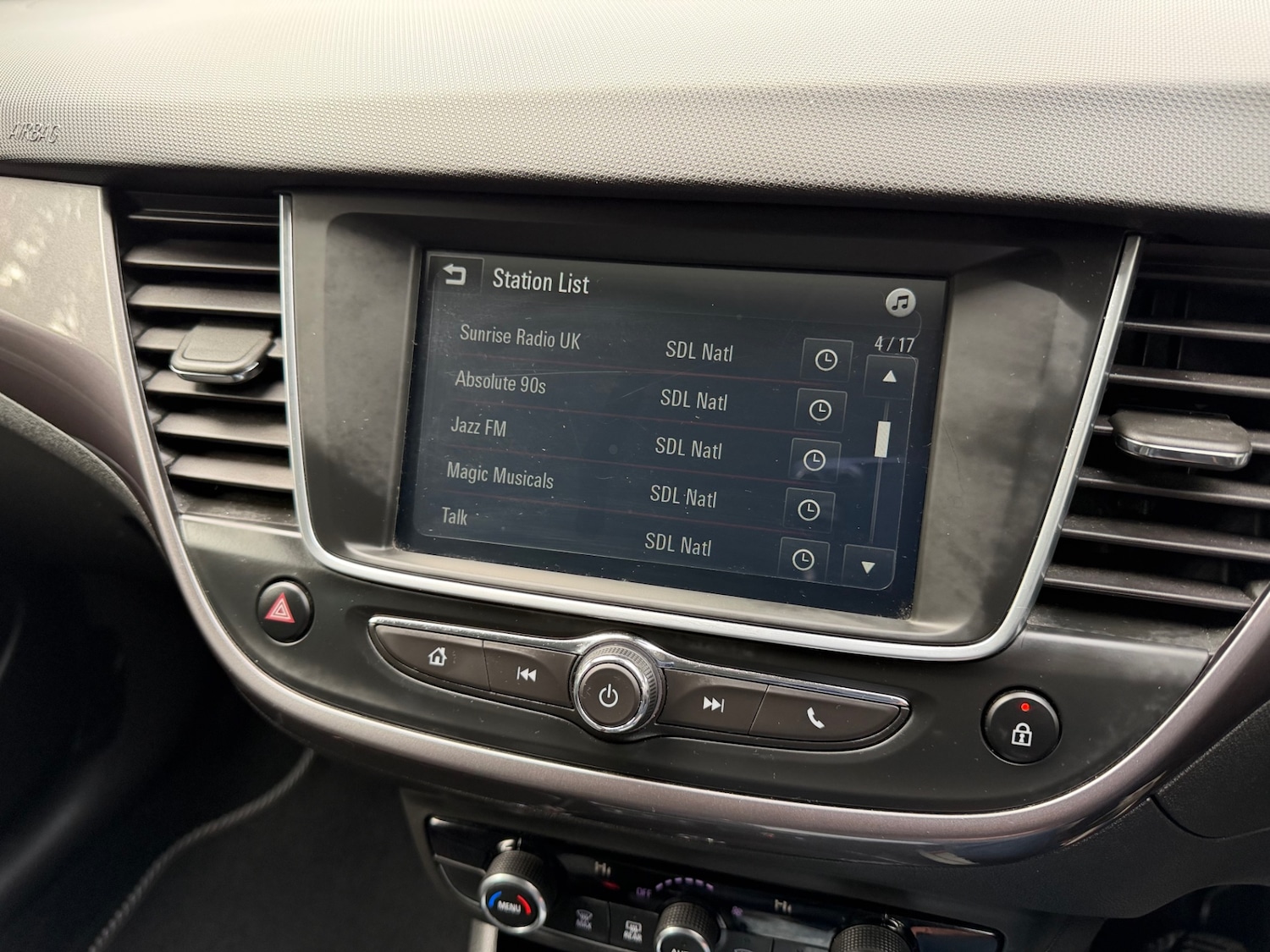 Used Vauxhall Crossland X 2018 for sale - 77462087: Photo 16