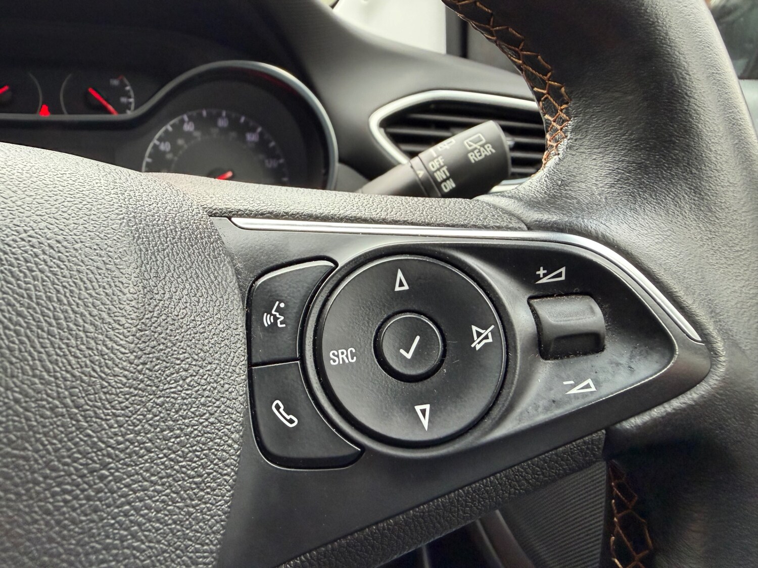 Used Vauxhall Crossland X 2018 for sale - 77462087: Photo 20