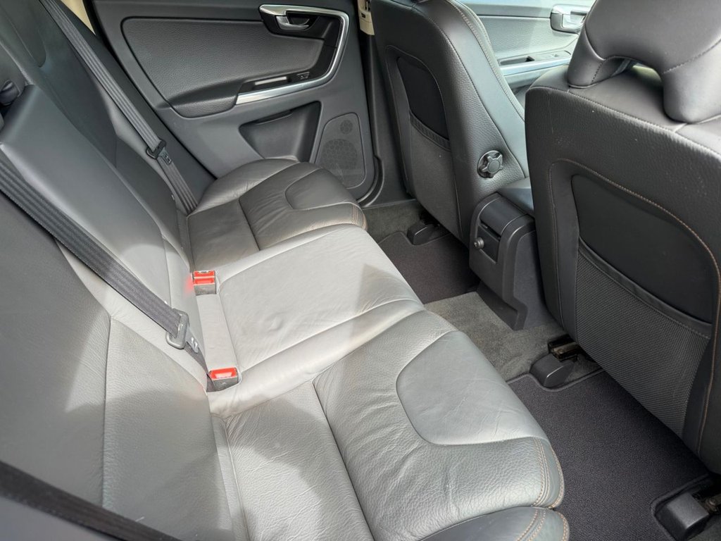 Used Volvo XC60 2012 for sale - 78030524: Photo 10