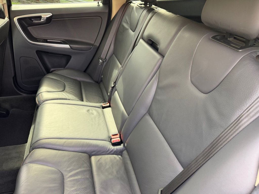 Used Volvo XC60 2012 for sale - 78030524: Photo 11