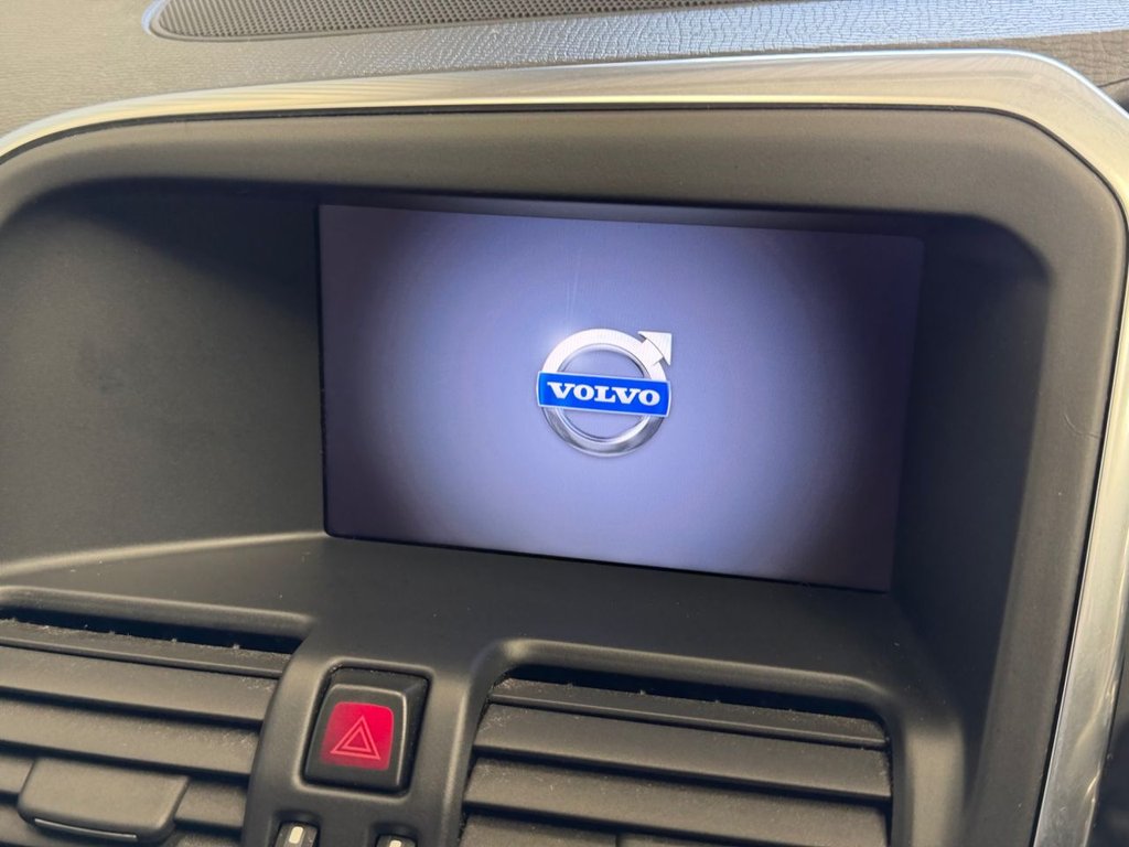 Used Volvo XC60 2012 for sale - 78030524: Photo 16