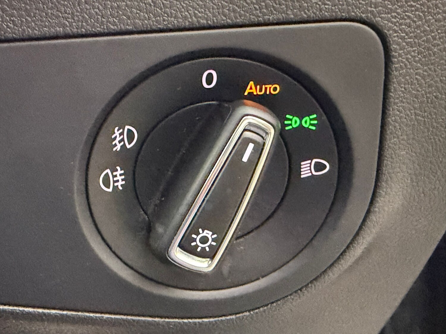 Used Volkswagen Tiguan 2017 for sale - 77462179: Photo 25