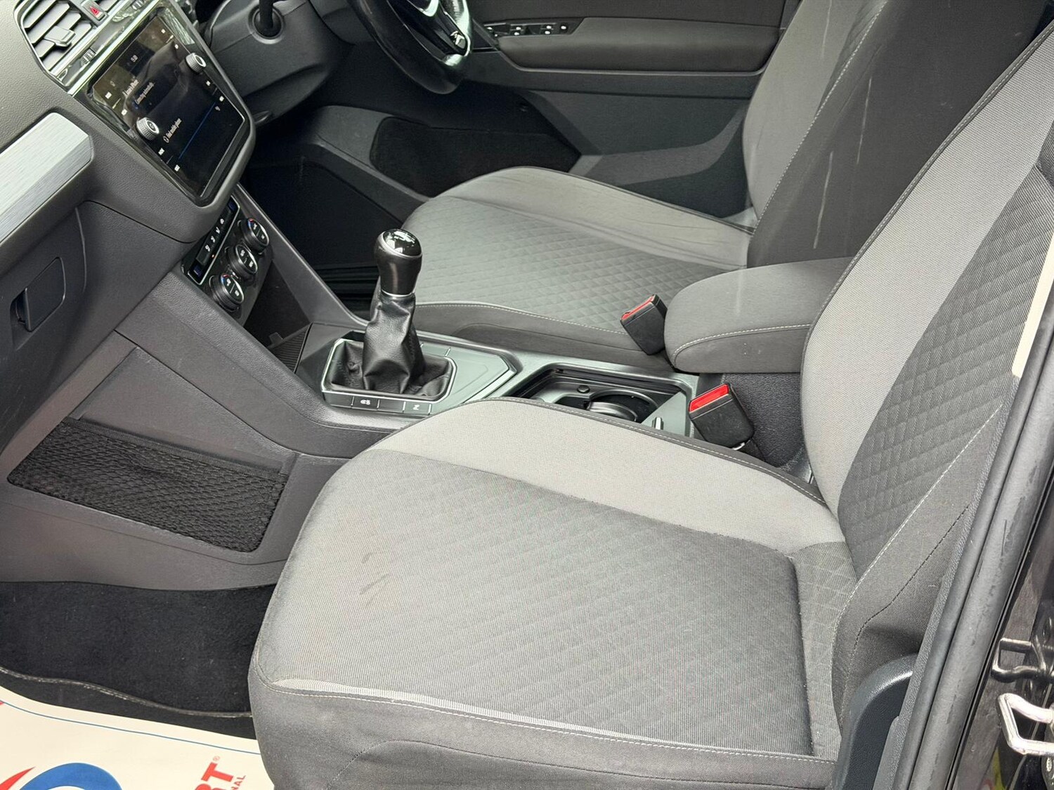 Used Volkswagen Tiguan 2017 for sale - 77462179: Photo 9