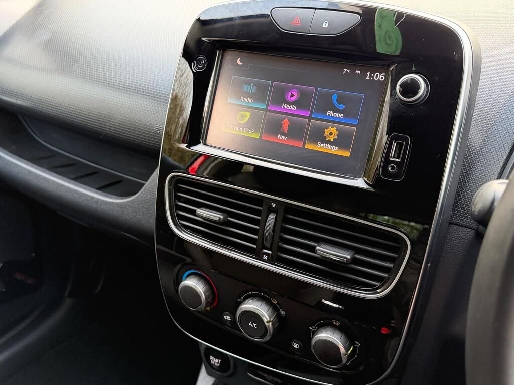 Used Renault Clio 2017 for sale - 77669085: Photo 17