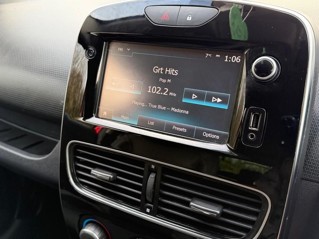 Used Renault Clio 2017 for sale - 77669085: Photo 19