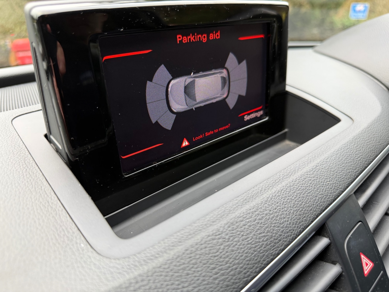 Used Audi Q3 2015 for sale - 77460010: Photo 9