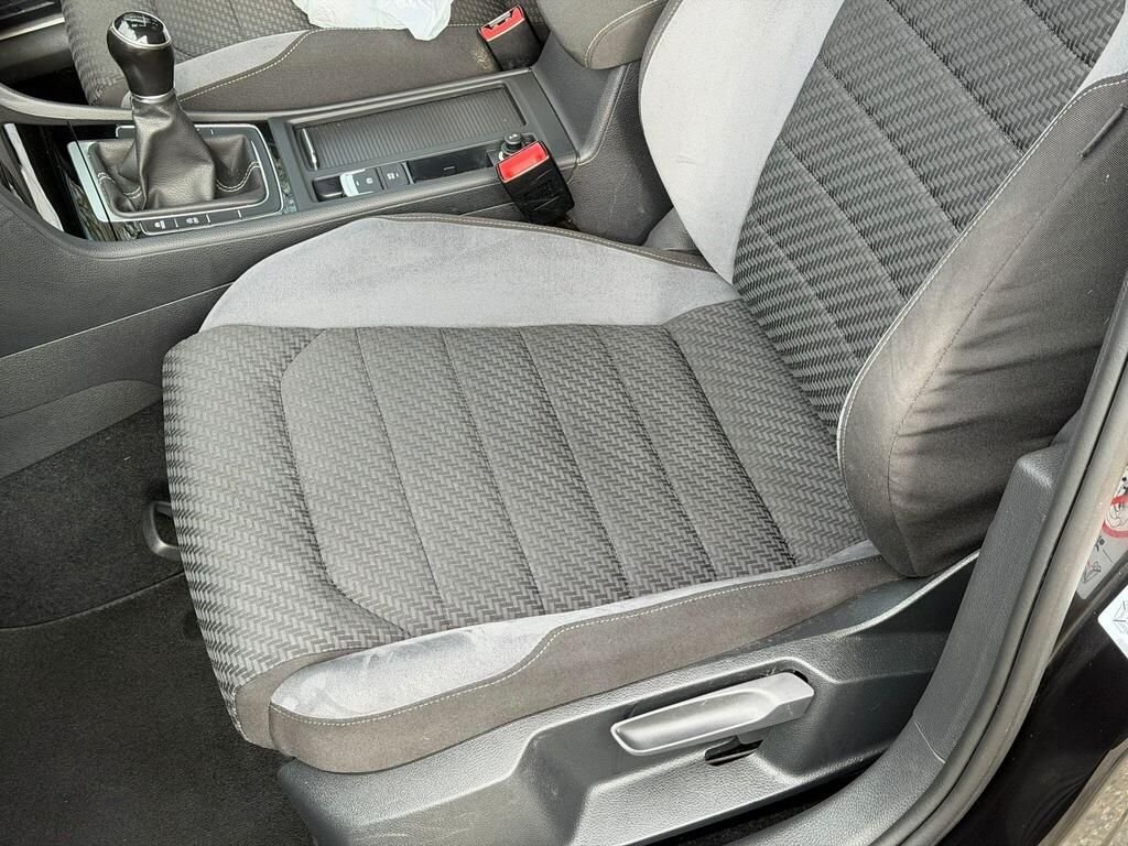 Used Volkswagen Golf 2018 for sale - 77669097: Photo 11