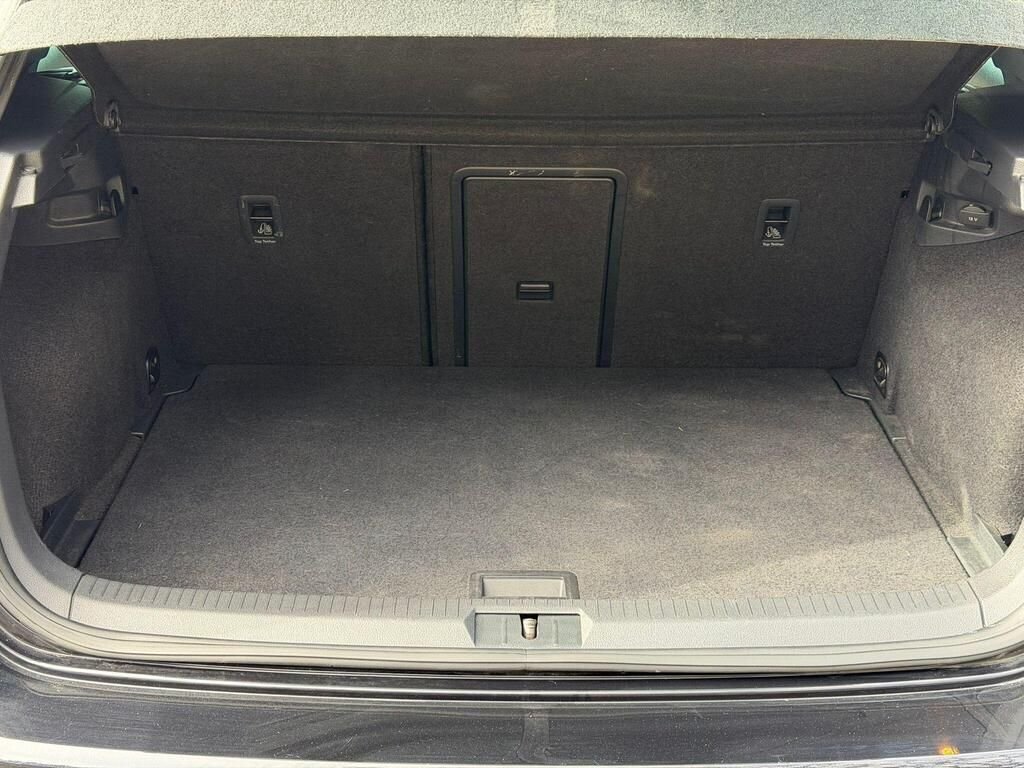 Used Volkswagen Golf 2018 for sale - 77669097: Photo 14