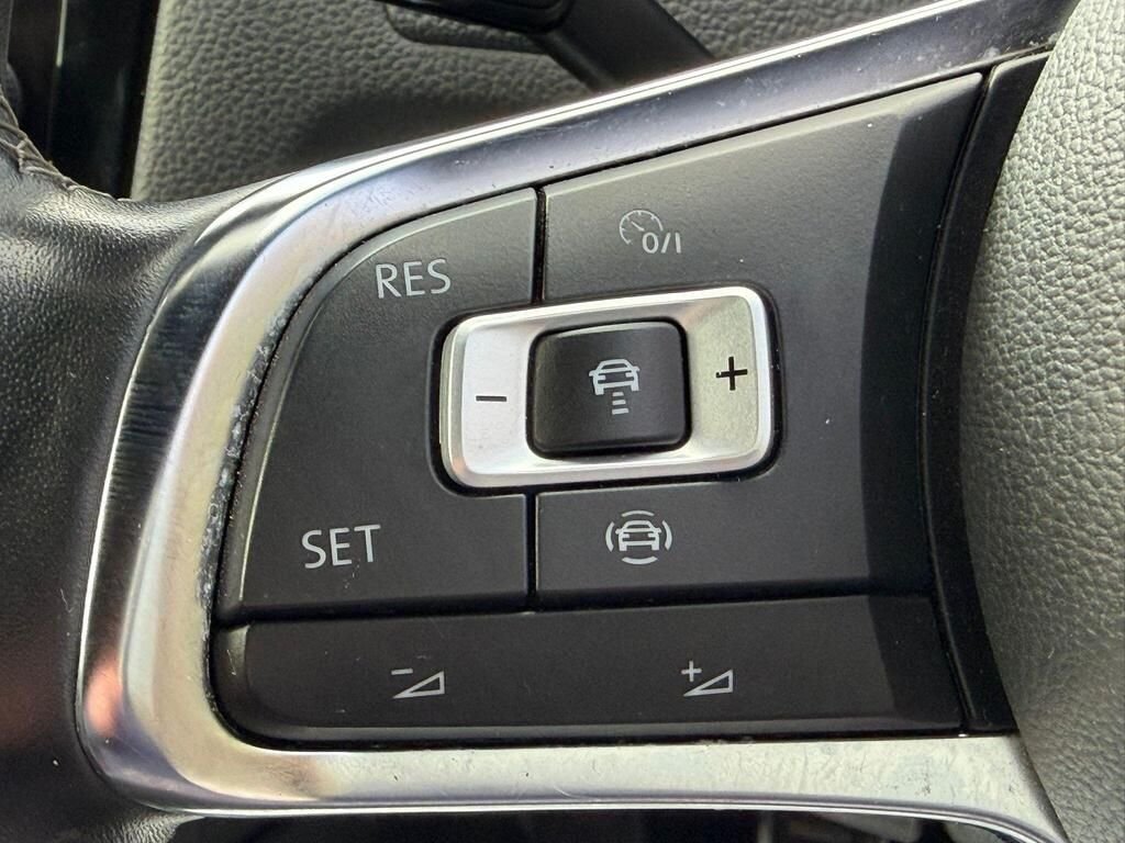 Used Volkswagen Golf 2018 for sale - 77669097: Photo 16