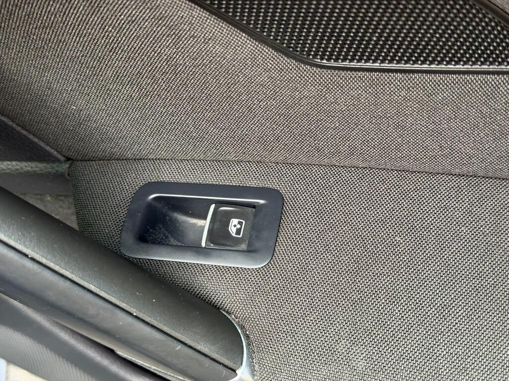 Used Volkswagen Golf 2018 for sale - 77669097: Photo 17