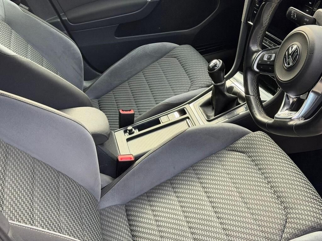 Used Volkswagen Golf 2018 for sale - 77669097: Photo 29