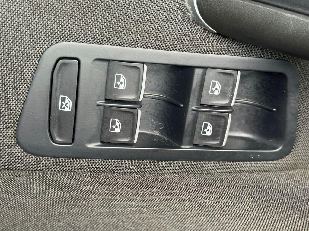 Used Volkswagen Golf 2018 for sale - 77669097: Photo 32