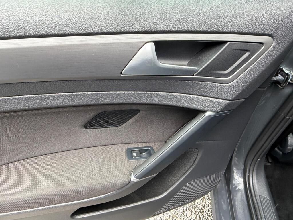 Used Volkswagen Golf 2019 for sale - 77669099: Photo 12