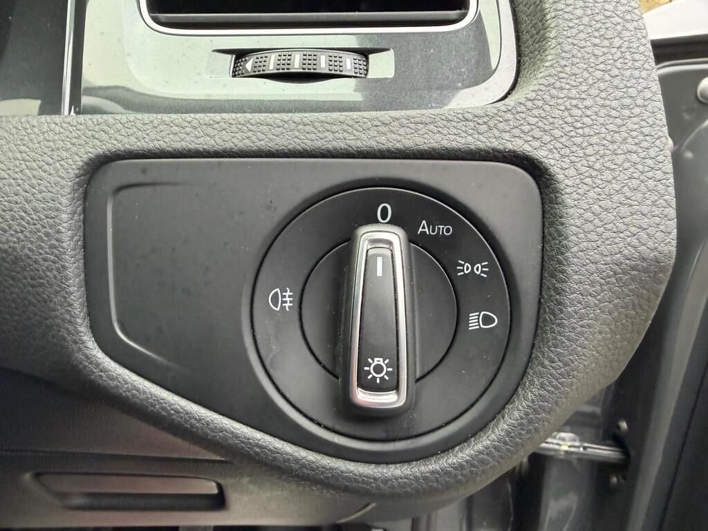 Used Volkswagen Golf 2019 for sale - 77669099: Photo 26