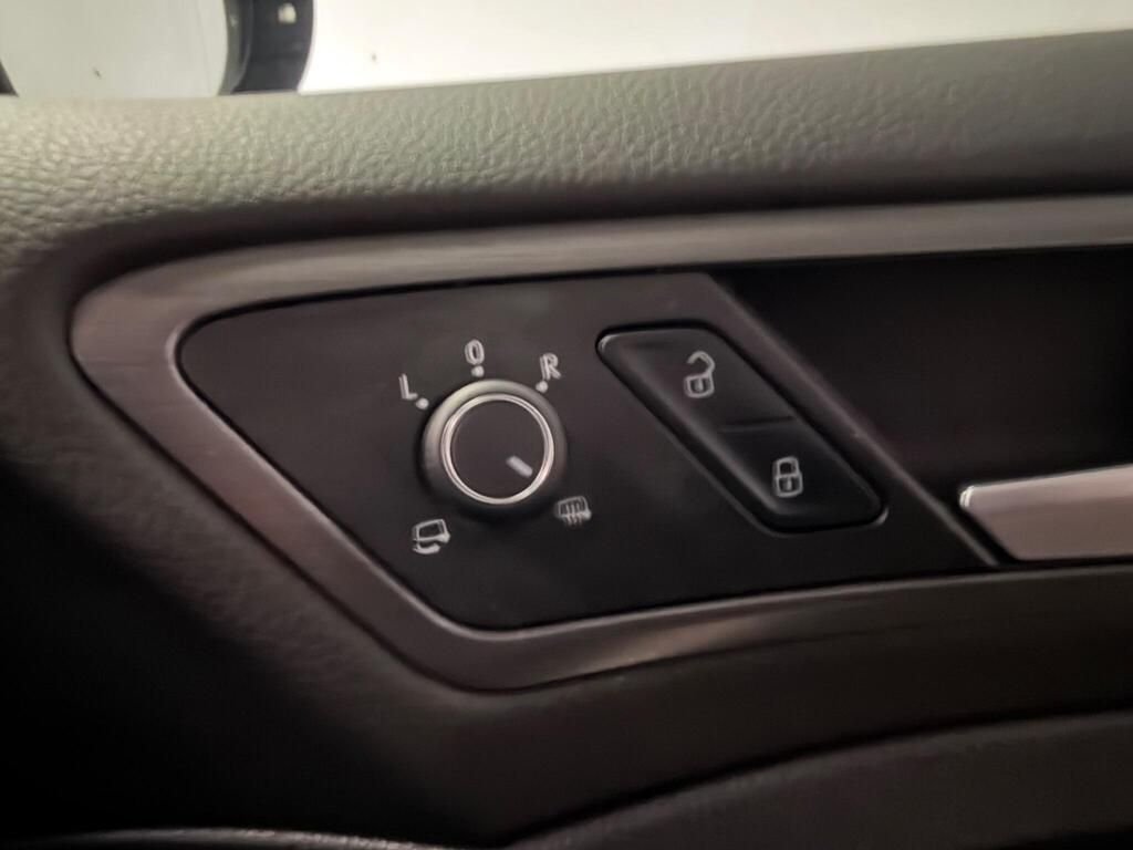 Used Volkswagen Golf 2019 for sale - 77669099: Photo 8