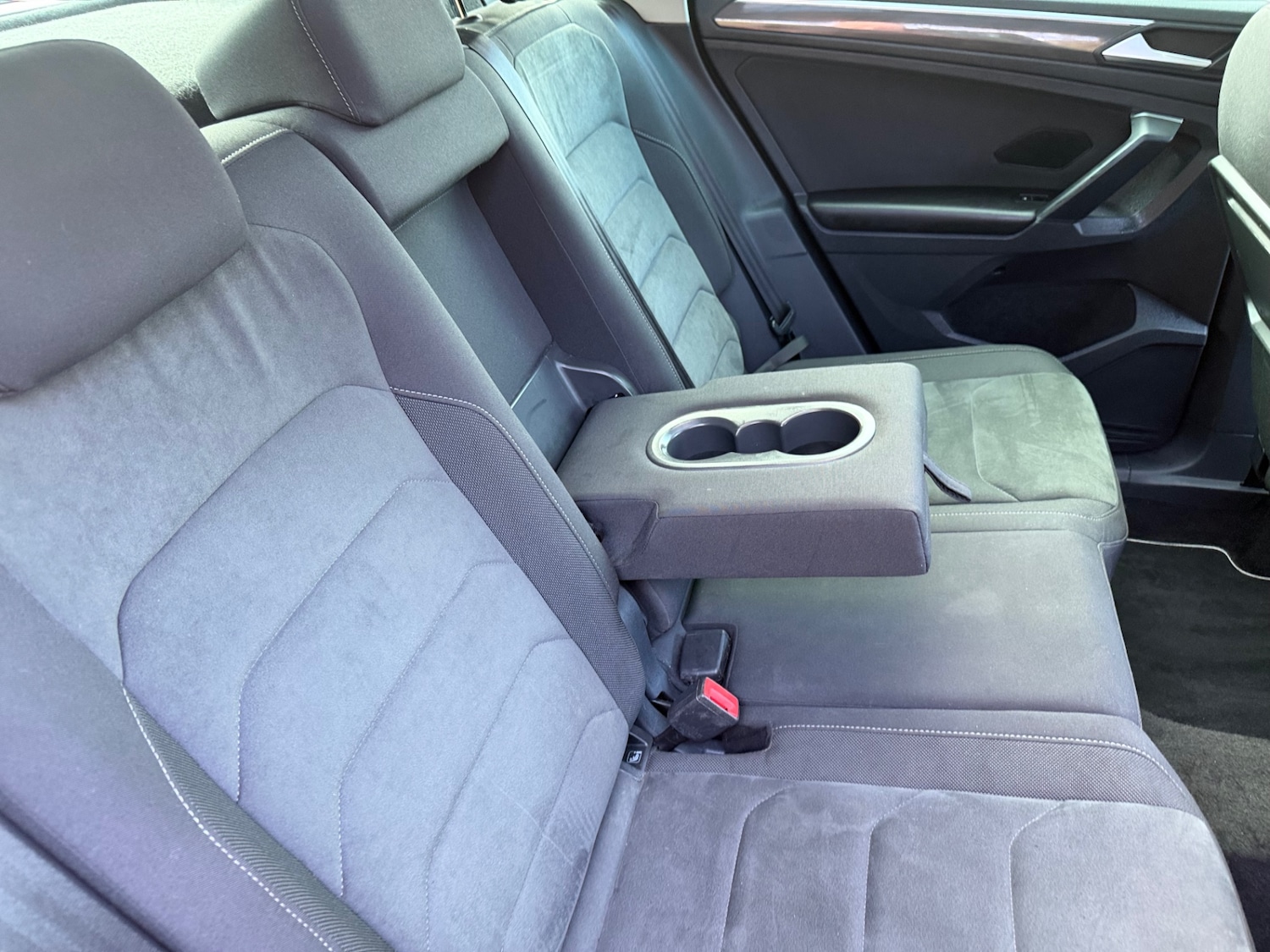 Used Volkswagen Tiguan 2018 for sale - 77504896: Photo 11