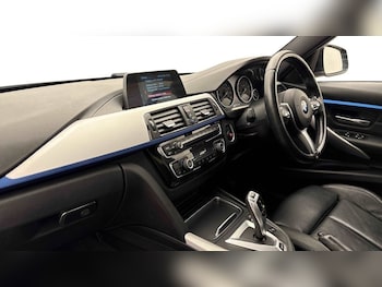 Used BMW 3 Series 2017 for sale - 78688885: Photo