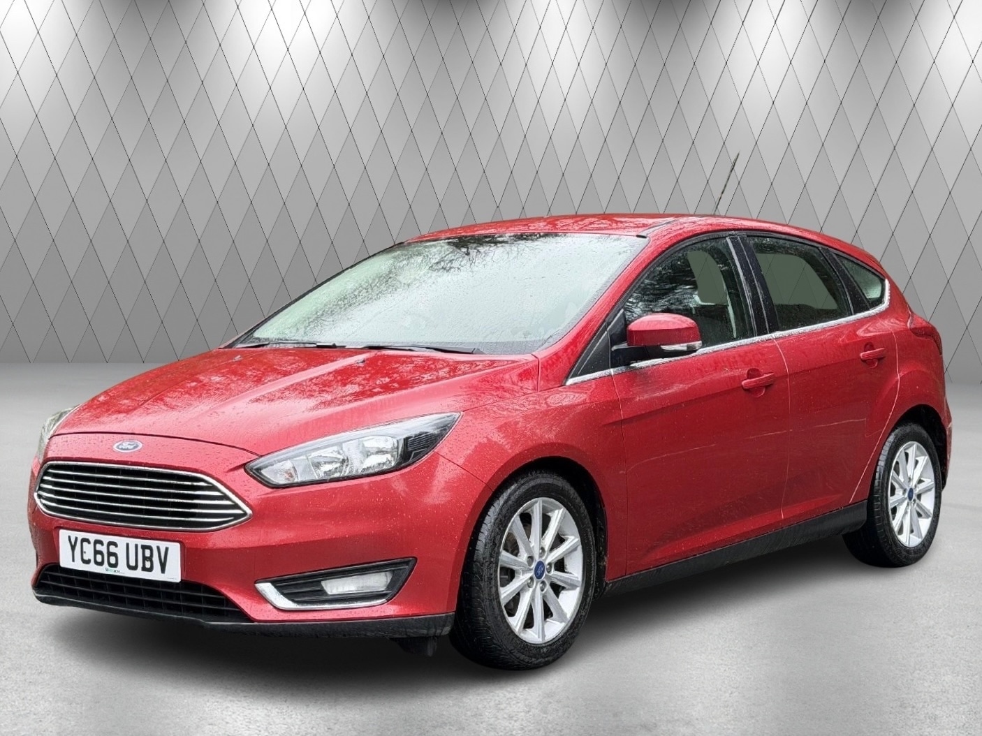 Used Ford Focus 2016 for sale - 77487086: Photo 2