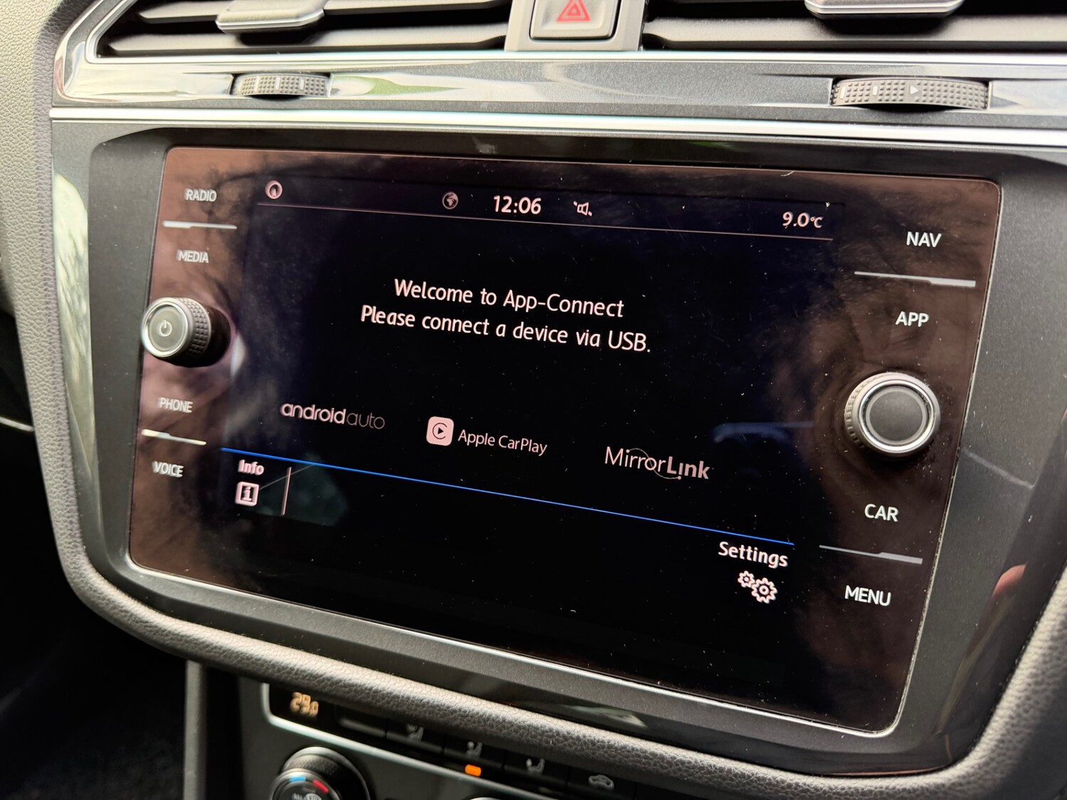 Used Volkswagen Tiguan 2018 for sale - 77461905: Photo 18