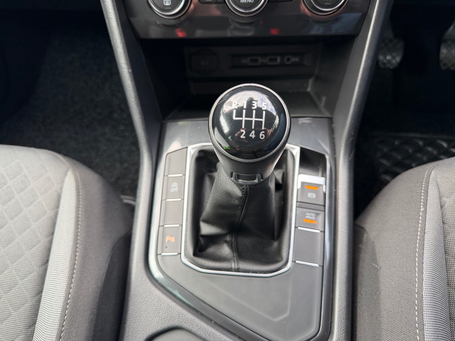 Used Volkswagen Tiguan 2018 for sale - 77461905: Photo 24