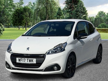 Used Peugeot 208 2017 for sale - 79498820: Photo