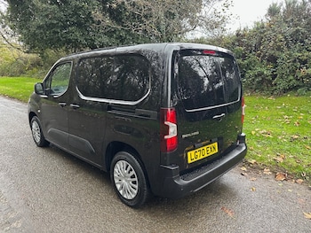Used Citroen Berlingo 2020 for sale - 76543127: Photo