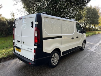 Used Vauxhall Vivaro 2017 for sale - 76517924: Photo