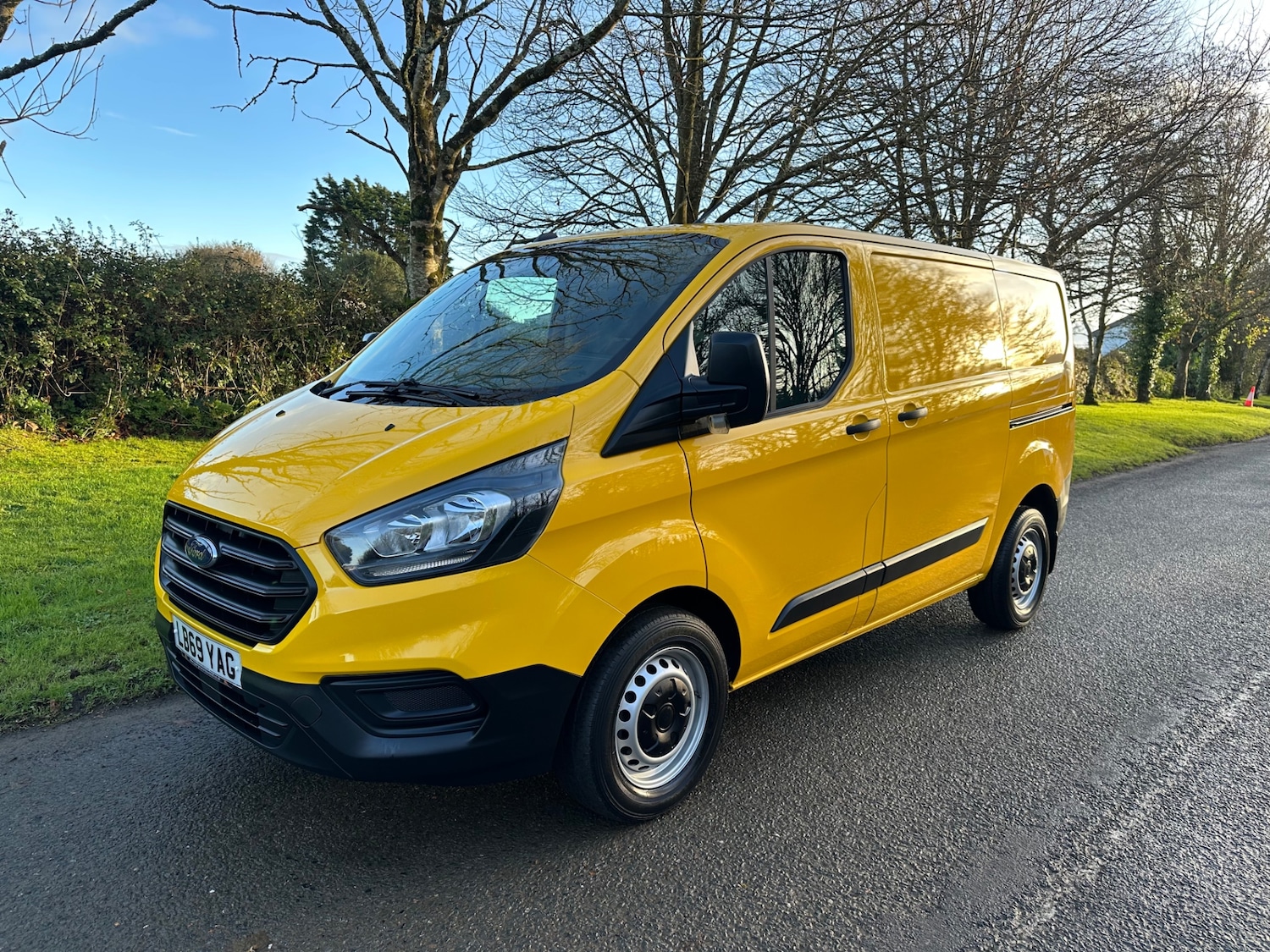 Used Ford Transit Custom 2020 for sale - 76652904: Photo 1
