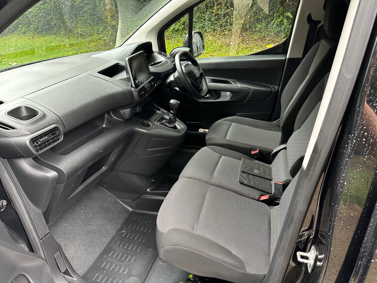 Used Peugeot Partner 2022 for sale - 75984044: Photo 8