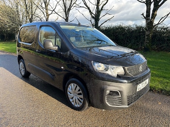 Used Peugeot Partner 2020 for sale - 76694690: Photo