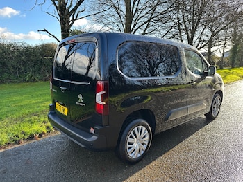 Used Peugeot Partner 2020 for sale - 76694690: Photo