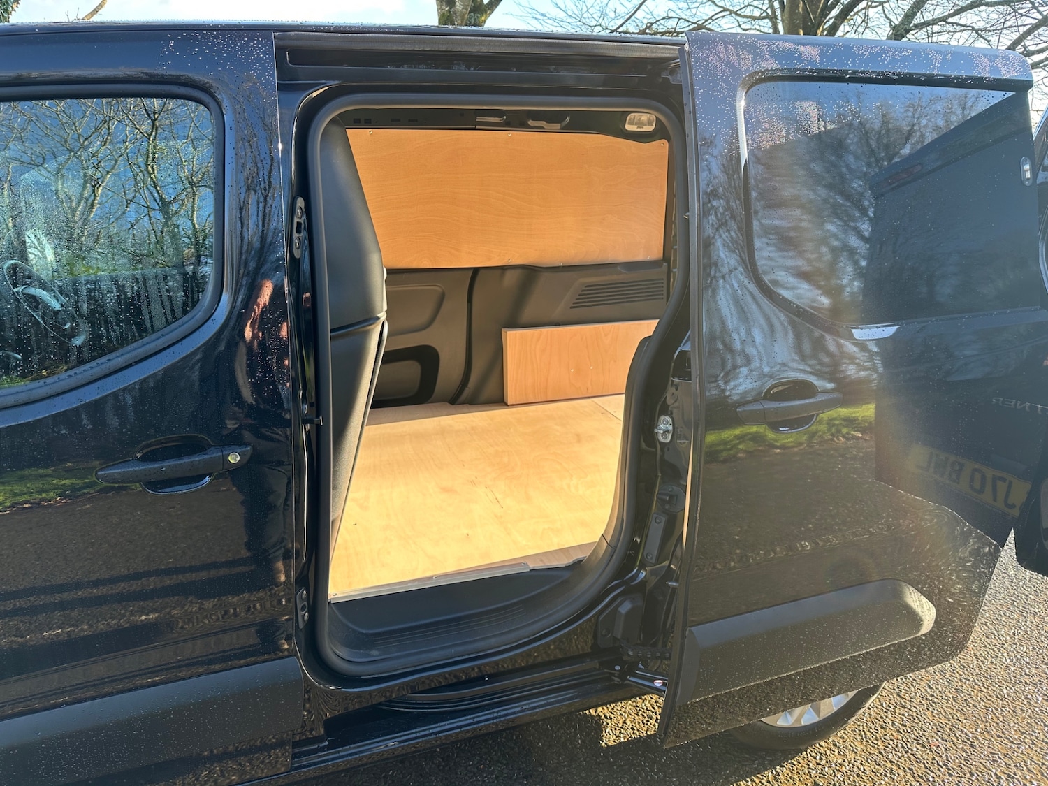 Used Peugeot Partner 2020 for sale - 76694690: Photo 9