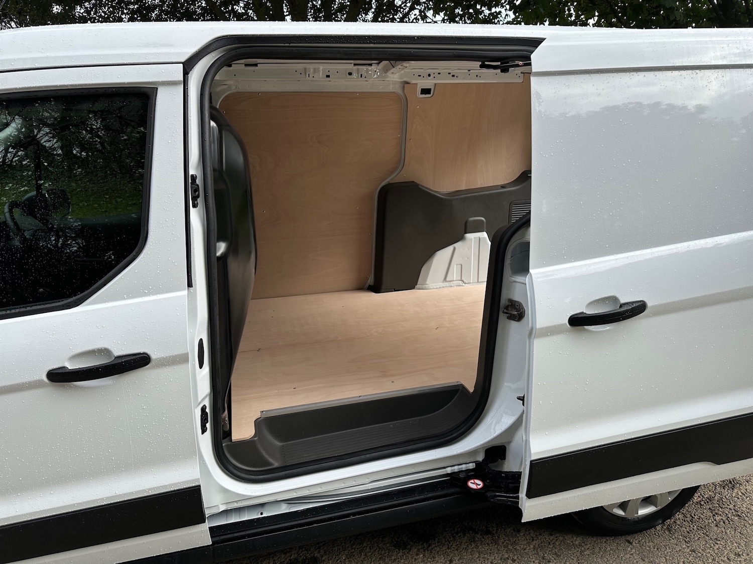 Used Ford Transit Connect 2020 for sale - 76196183: Photo 9