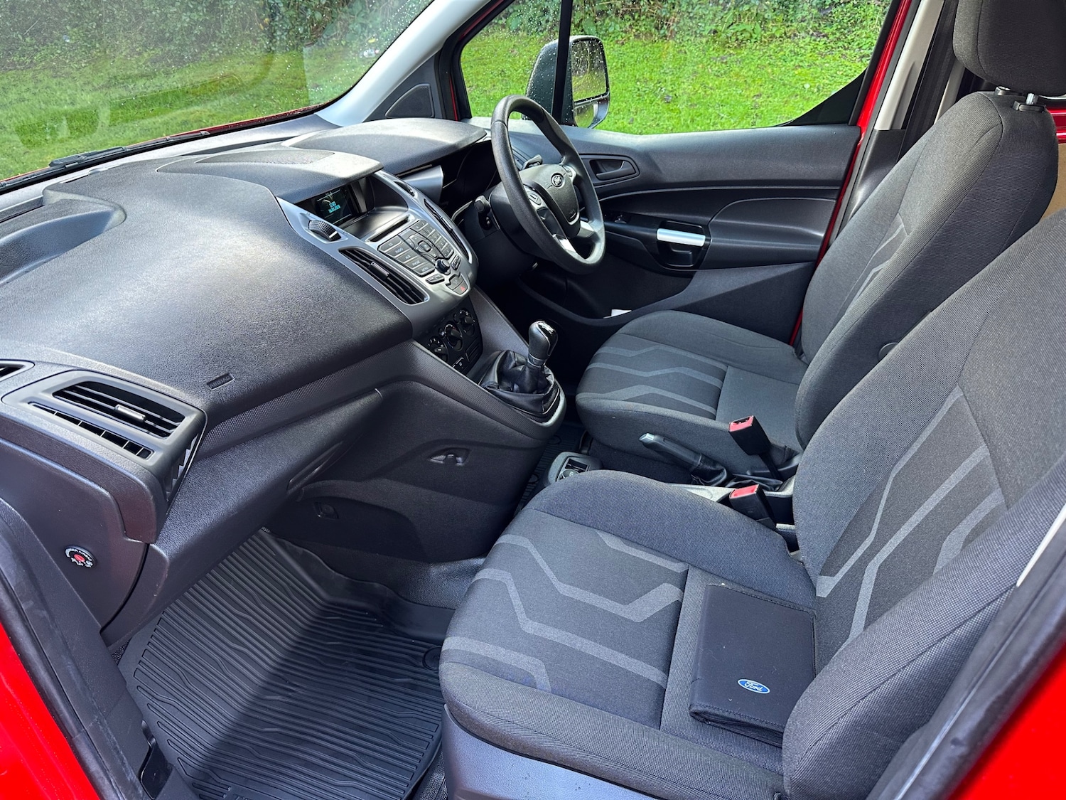 Used Ford Transit Connect 2017 for sale - 77221370: Photo 8