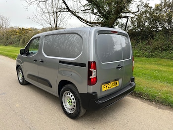 Used Peugeot Partner 2020 for sale - 77918308: Photo