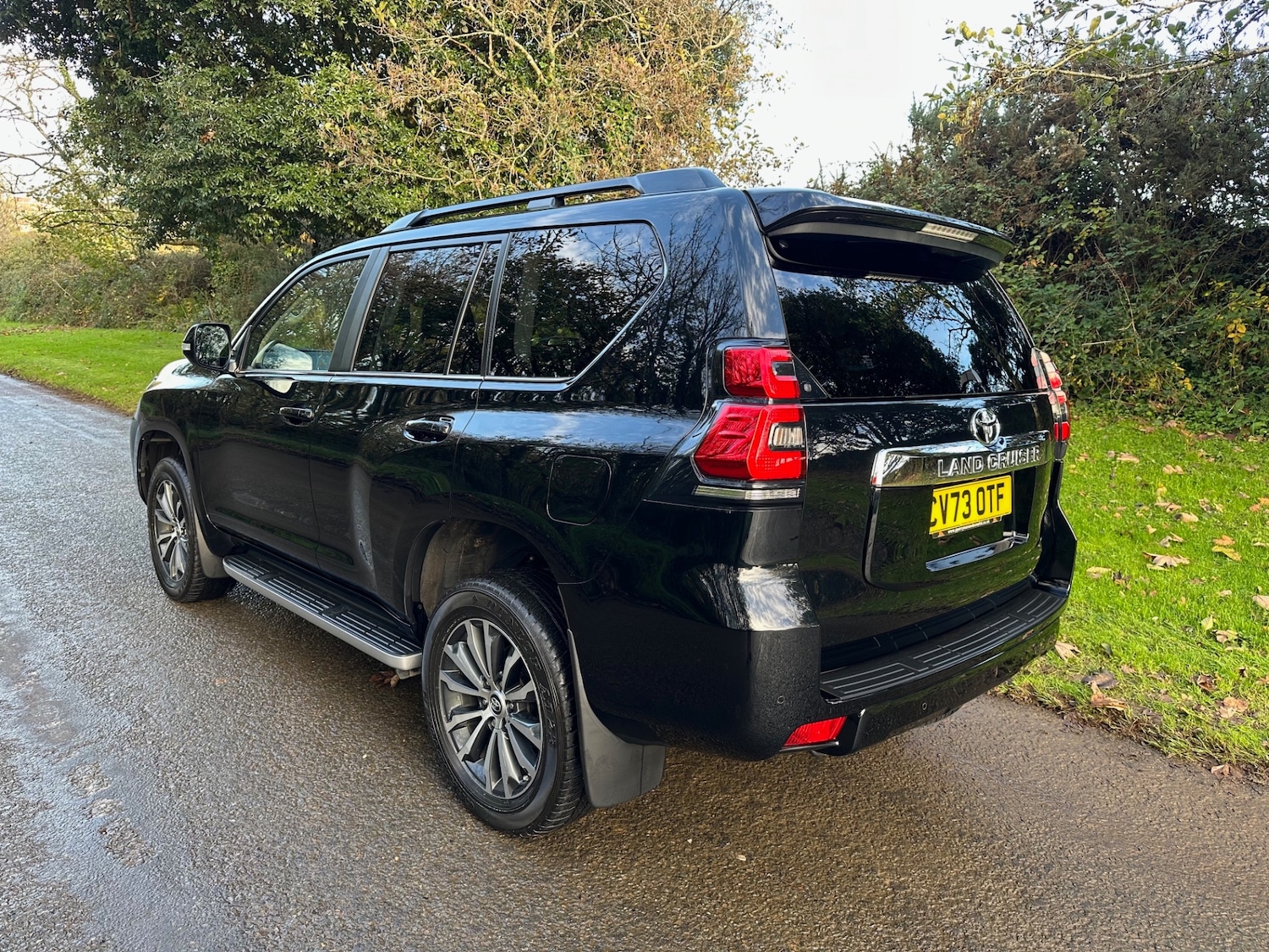 Used Toyota Land Cruiser 2023 for sale - 76519486: Photo 2