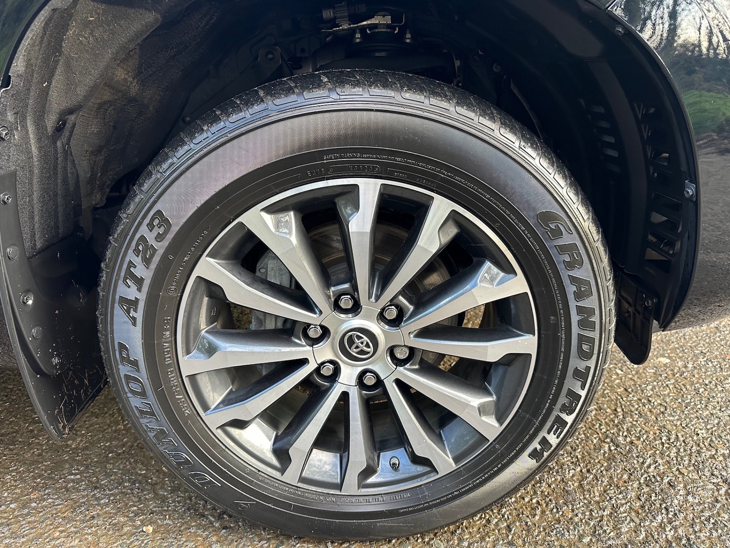 Used Toyota Land Cruiser 2023 for sale - 76519486: Photo 32