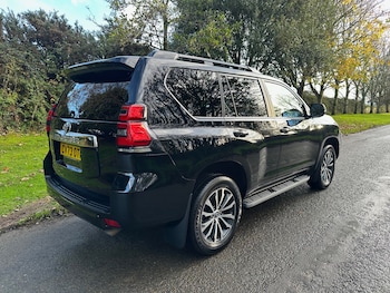 Used Toyota Land Cruiser 2023 for sale - 76519486: Photo