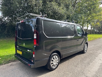 Used Vauxhall Vivaro 2016 for sale - 76130318: Photo 4