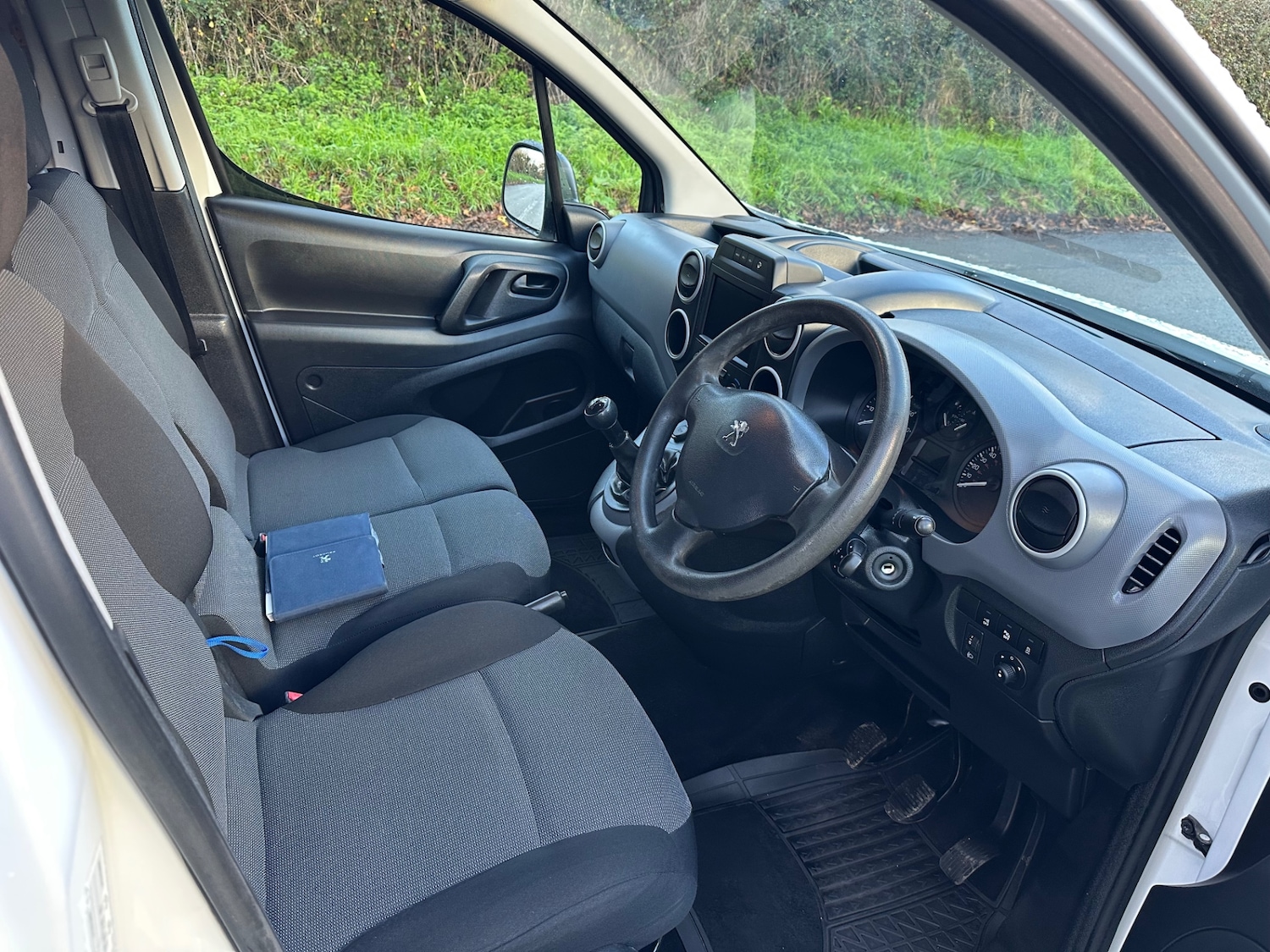 Used Peugeot Partner 2017 for sale - 76650278: Photo 7