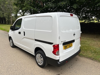 Used Nissan NV200 2017 for sale - 75567090: Photo