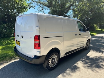 Used Vauxhall Vivaro 2024 for sale - 78565634: Photo