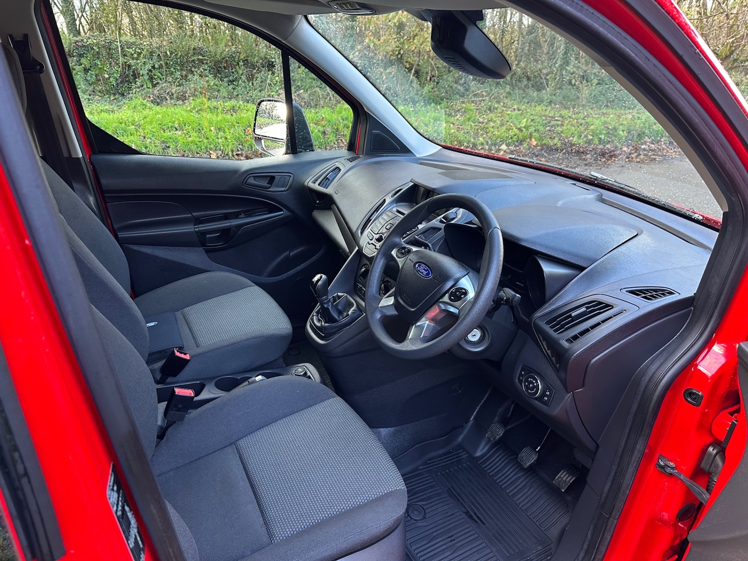 Used Ford Transit Connect 2016 for sale - 76649995: Photo 7