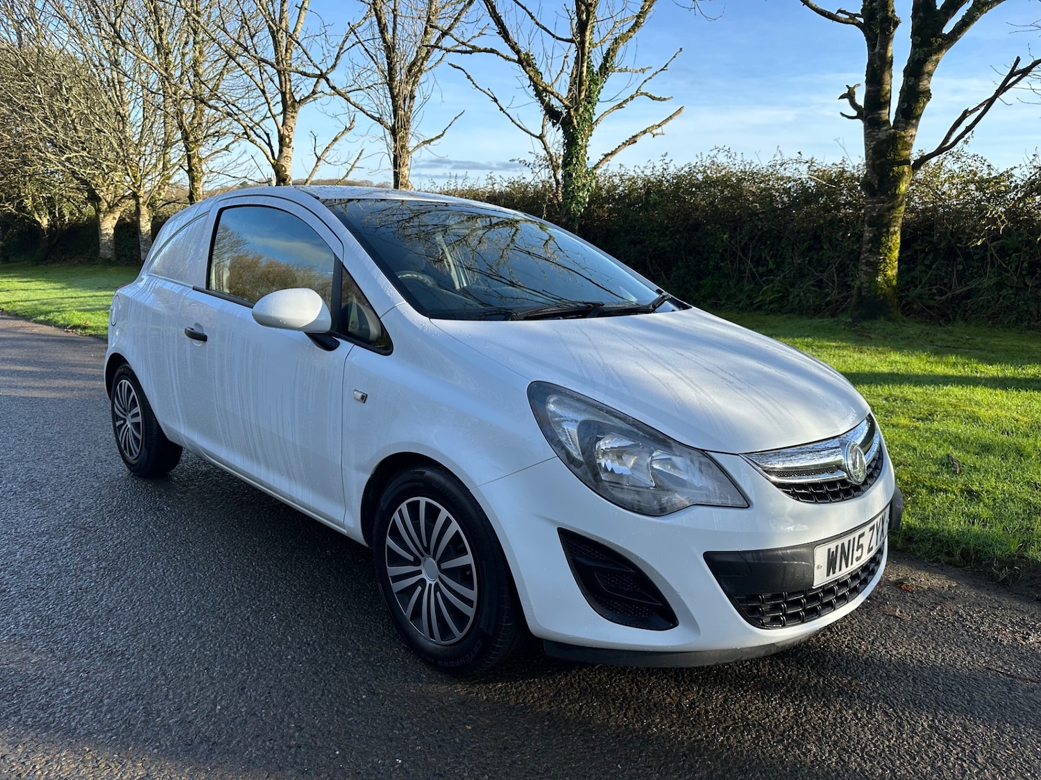 Used Vauxhall Corsa 2015 for sale - 76933061: Photo 3