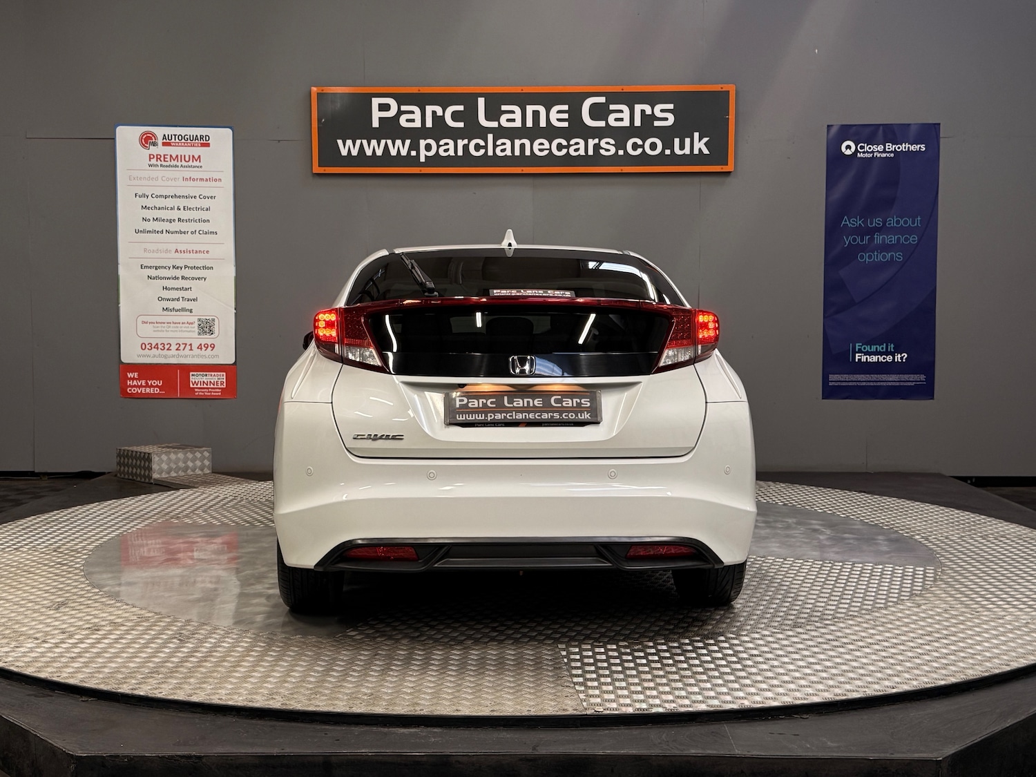 Used Honda Civic 2014 for sale - 76706678: Photo 8